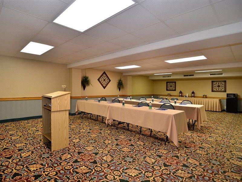 Comfort Inn At Thousand Hills Branson Exterior photo