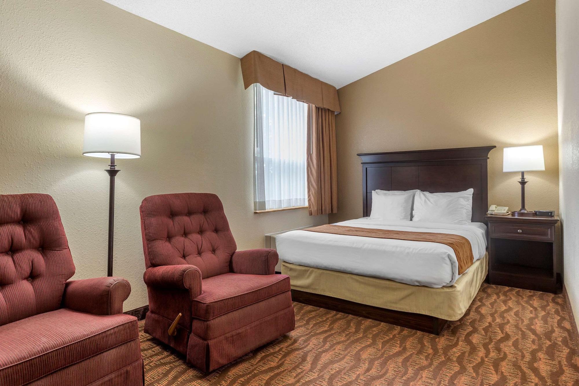 Comfort Inn At Thousand Hills Branson Exterior photo