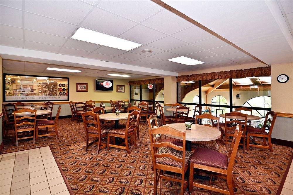 Comfort Inn At Thousand Hills Branson Exterior photo